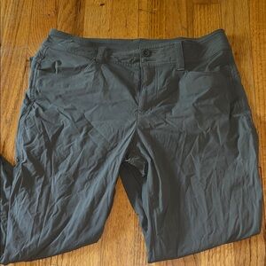 Eddie Bauer Women's Green Hiking Pants